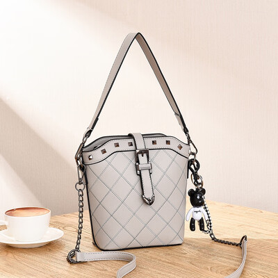 

Summer ladies tide Korean fashion Joker chain shoulder Messenger bag leisure bucket bag