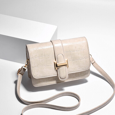 

2019 spring new Korean fashion trend handbags Messenger bag fresh shoulder diagonal pouch