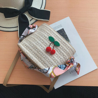 

New Style Women Handbags Straw Retro Bag Flap Woven Handbag Vintage Knitted Messenger Purse Strawberry Bag Tote Scarves Hasp