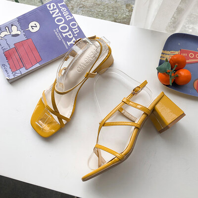 

Korean version of retro lace fairy shoes ins tide 2019 summer new va va voom thick heel Roman sandals women