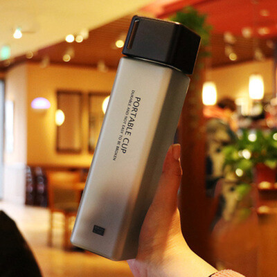 

Siaonvr Portable Square Bottle Fruit Juice Leak-proof Travel Bottle Wood Grain Lid Cover