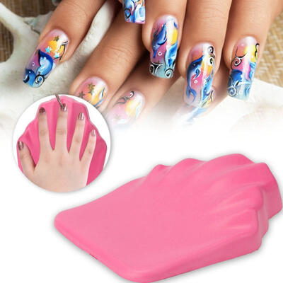 

Greensen Nail Art Silicone Hand Pillow Rest Cushion Hand Holder Pad Manicure Tool