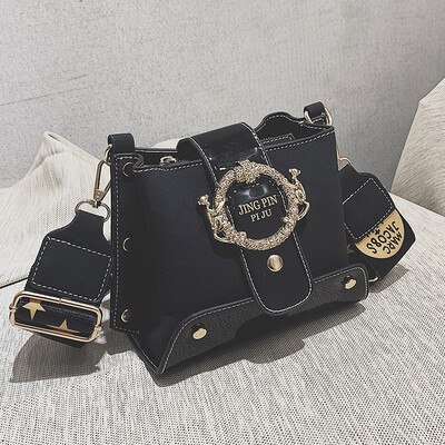 

Bag female 2019 new wave Korean fashion personality ring matte wild wide shoulder strap shoulder slung bucket bag