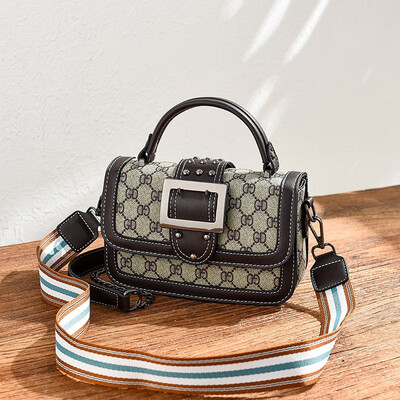 

Baggage girls new net red with collision colour handbag