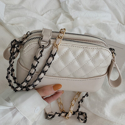 

Female 2019 new Lingge chain bag fashion small fragrance wind stray bag shoulder slung small square bag Hong Kong wind