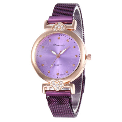 

New summer ladies hot heart-shaped diamond magnet magnet watch strap watch student simple quartz watch