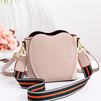 

New fashionable one-shoulder diagonal bag for ladies with bags in summer small fresh&wide shoulder straps ladieslove bucket