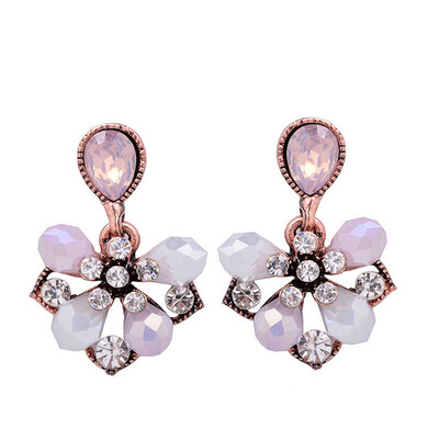 

Gorgeous Elegant Flower Stud Earrings Fashion Women Rhinestone Earrings Party Gift for Girlfriend