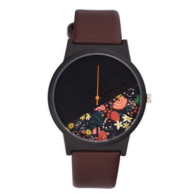 

Business Women Watches Fashion Quartz Wristwatch Different patterns Ladies Clock Black Dial Leather Strap Relogio Feminino