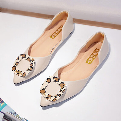 

Pointed shoes women Korean version of Joker spring shallow womens shoes spring shoes flat-bottomed evening shoes