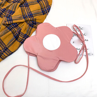 

Tailored Female Canvas Bag Cute Flower Canvas Messenger Bag Sun Flower Shoulder Bag
