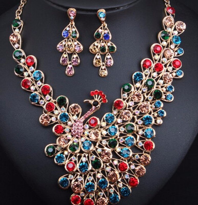 

new nice luxury fashion exaggerated crystal flashing diamond necklace earrings set dress party bride female accessories