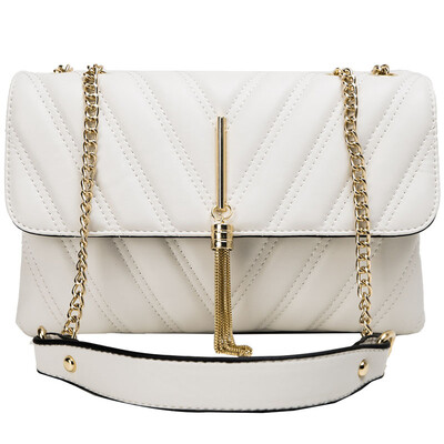 

Contrast small bag female 2019 new Korean version of the ocean chain shoulder Messenger bag fashion wild texture small square bag