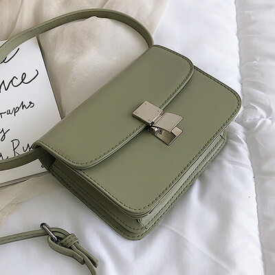 

In summer the new little fresh girl 2019 new fashion pure color tofu bag students take the oblique satchel bag