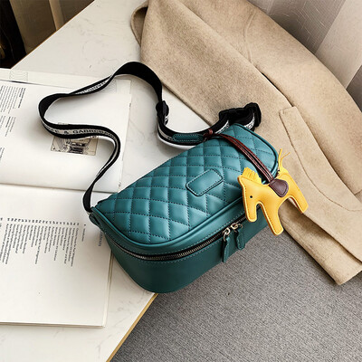 

French small crowdsourcing Western style womens handbags 2019 new wave Korean Joker texture Messenger bag broadband fashion chest