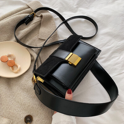 

Korean version of a small bag early autumn simple sanding small square bag new 2019 womens bag single shoulder bag oblique satche