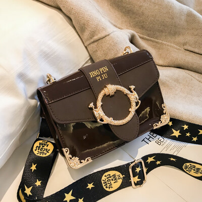 

Ins super fire port wind bag female 2018 new wave Korean version of the broadband texture small square bag wild shoulder Messenger bag