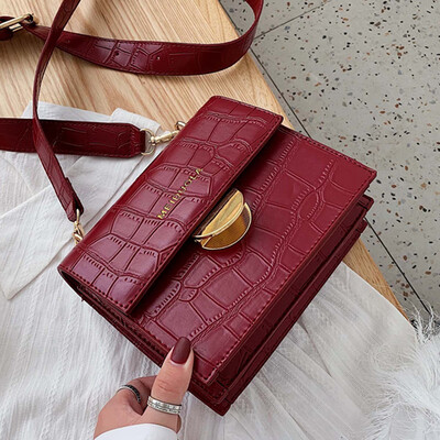 

Fashion leisure bag 2019 new Korean version of fresh womens shoulder bag 100 pieces of texture broadband oblique satchel