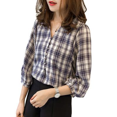 

Ladies Plaid Loose T Shirt Women V-Neck Print Three Quarter Lantern Sleeve T-shirt Female casual t shirt