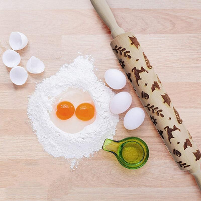 

Wooden Rolling Pin with Easy Roll Bearings Engraved Embossing Rolling Pin Baking Cookies Cake Biscuit Tarts Noodle Dough
