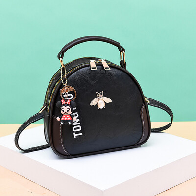 

The new summer fashion trend for ladies with bags straddles ladiestemperament&makes all kinds of fashionable ladies shoulder