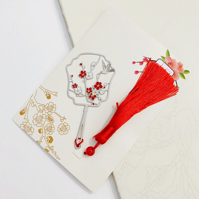

Plum blossom hollow metal bookmark Chinese style gift