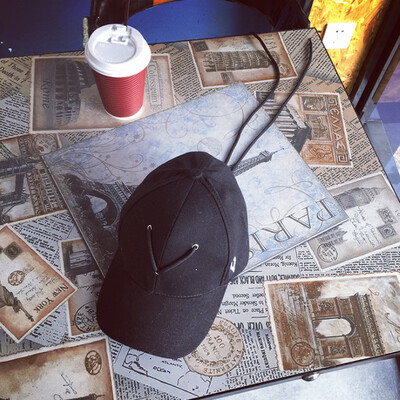 

Korean letters Embroidered Baseball Cap Korean version of mens Street crooked hat outdoor sunshade duck tongue hat