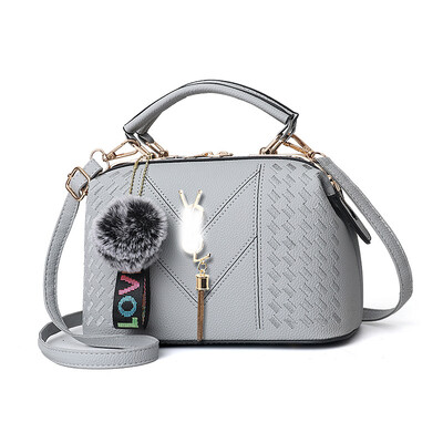 

Womens bag 2018 new bag female Korean version of the stereotypes cool fashion womens bag slung shoulder bag