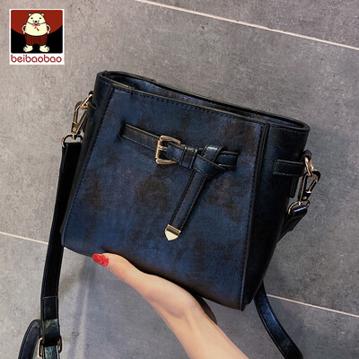 

Ins red small bags2019 new Korean simple water bucket super-fire one-shoulder one-shoulder one-shoulder one-shoulder&on