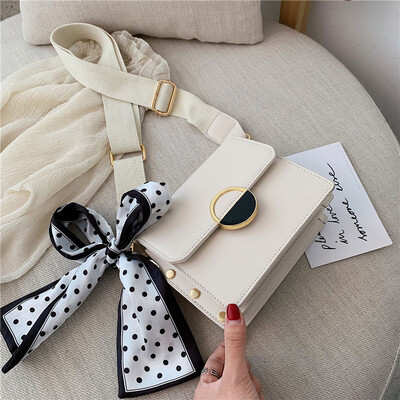 

Summer color matching broadband bag handbags new 2019 Korean version of the tide wild shoulder slung fashion scarf small square bag