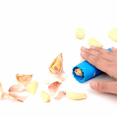 

High-quality Plastic Creative Garlic Peeler
