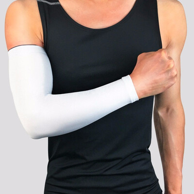 

Arm Guard Bracer Sunscreen&Breathable Protects the Arm During Exercise