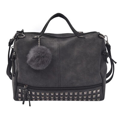 

Fashion Women Winter Rivet Shoulder Bag Versatile Handbag Sling Bag