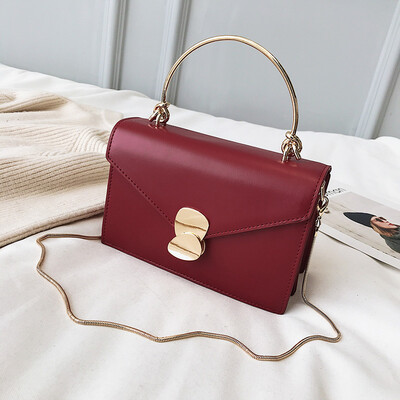 

On the new high-level feeling bag 2019 new womens bag Korean version of Joker chain Messenger bag fashion handbag small square ba