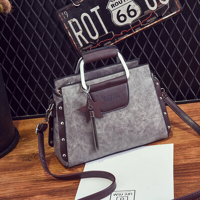 

Ladies bag new winter tide fashion wild Messenger bag atmospheric handbag Japan&South Korea version of the shoulder bag