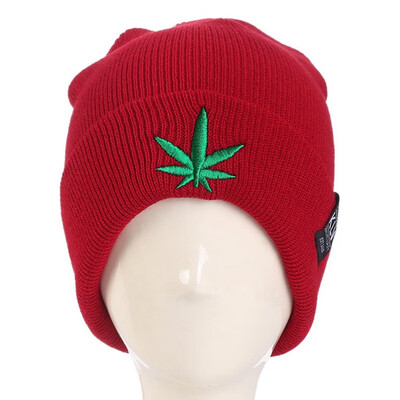

Autumu Winter Fashion hedging cap hedging cap Cannabis leaf pattern outdoor Warm hat Couple hat