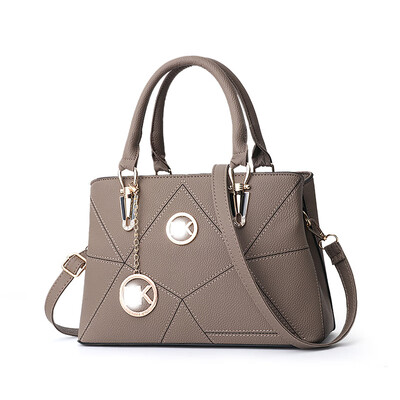 

2019 new European&American big bag shoulder bag simple handbag diagonal bag PU leather fashion handbag