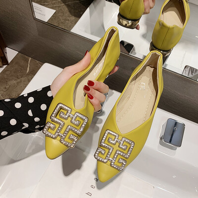 

Soft-soled Bean Shoes Womens Summer Korean Version Fashion