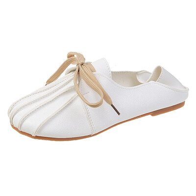 

Two women in single shoes spring cute soft-soled slackers a pedal bean shoes women flat Joker slippers