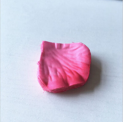 

FUNNYBUNNY Silk Artificial Rose Petals Wedding Ceremony Flower Scatter Tables Decorations