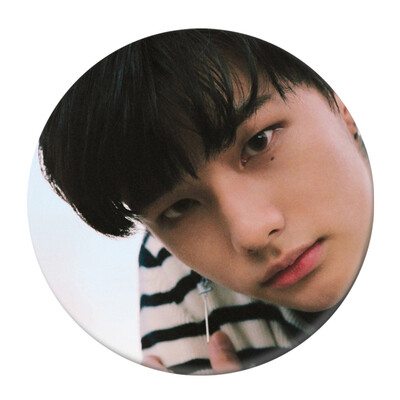 

KPOP Stray Kids New Album Same paragraph Personalized Round Badge Super Cute Bag Pendant Boys Girls Accessories Hot Gift for Fan