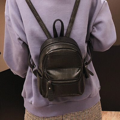 

Ins super fire backpack female 2019 new wave Korean version of the college wind bag student travel mini backpack