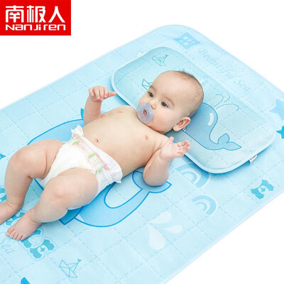 

Antarctic Nanjiren baby mat newborn baby mat cold pillow set kindergarten children ice silk mat pillow blue bottom printed whale 12060cm