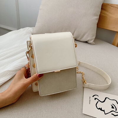 

Red rivet bag chic summer chain mobile phone bag new 2019 womens small square bag frosted Messenger bag