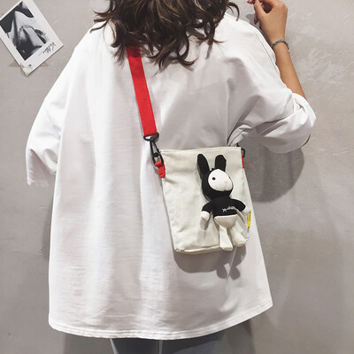 Cartoon small bag female 2019 new ins Japanese childrens girl bunny bag wild canvas shoulder Messenger bag