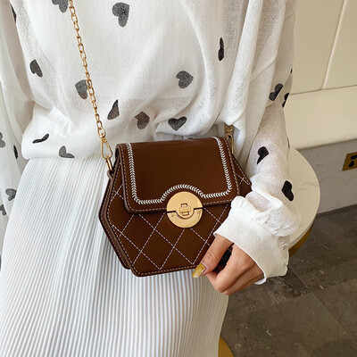 

Womens bag 2019 new fashion chain bag summer small fresh wild ins net red ocean chain slung small bag