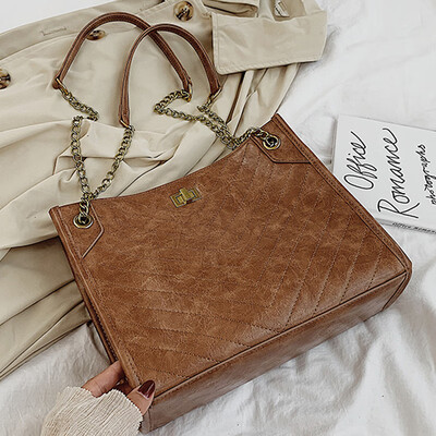 

On the new rhombog chain single shoulder bag woman 2019 new Korean version fashion oblique carry bag small Xiang Feng small square