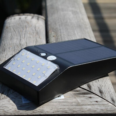 

Cross-border special for new solar outdoor waterproof courtyard lighting 24led solar body sensing wall lamp