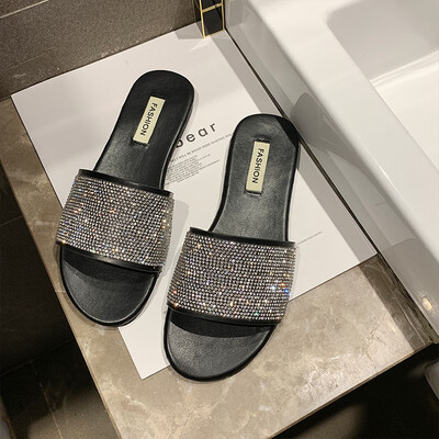 

Sandals women wear summer 2019 new ins tide net red super fire rhinestones Joker H drag fashion beach drag