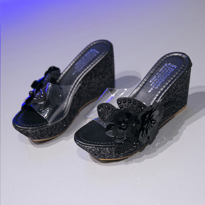 

Slipper women wear thick-bottomed fishmouth summer slope&water table rhinestone transparent flower slippers